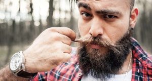 Barbe et entretien : des techniques de coupes et des styles pour un rasage au poil ;) homme barbu hispter